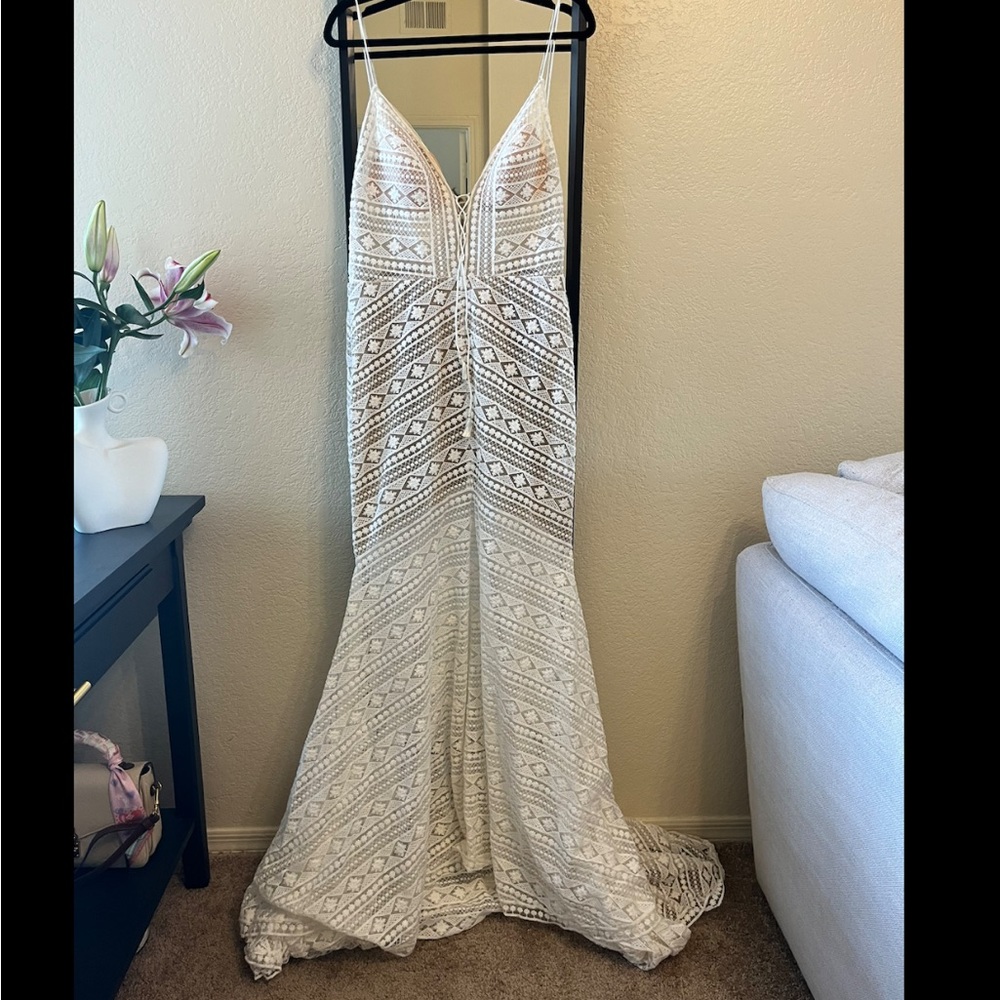 Willowby by Watters crochet wedding dress.